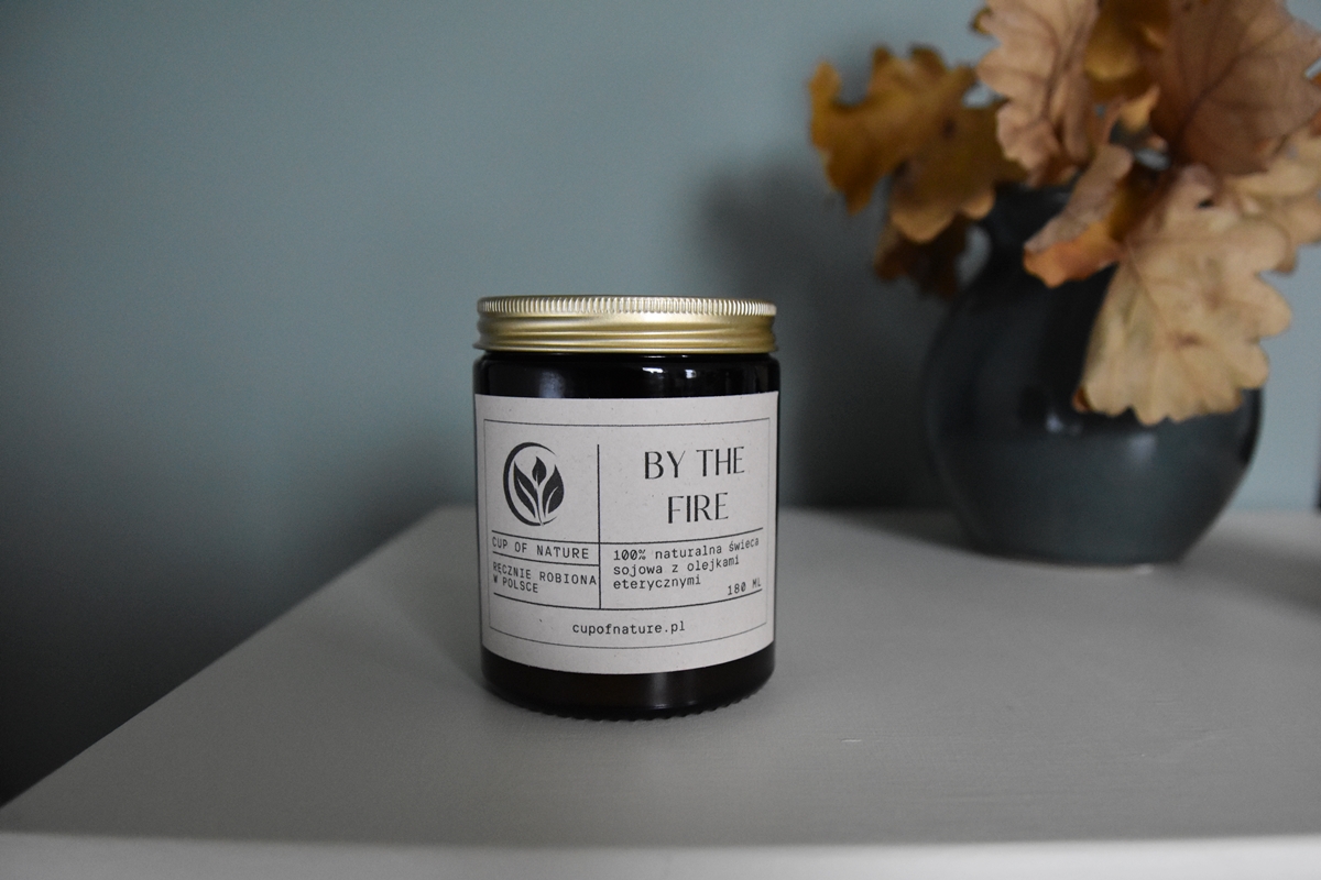 Świeca sojowa By the Fire - obrazek 2